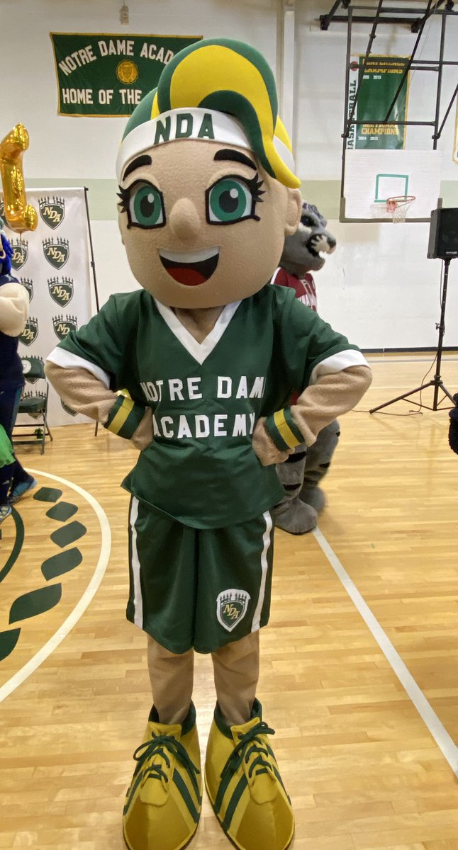 MIAA033's tweet photo. 💚Welcome, Rose the Rebel, @ndaworcathletic newest family member. A fantastic celebration today with a great family of Worcester mascots! #unity #OneTeamOneMIAA https://t.co/3MqOUPTHqL