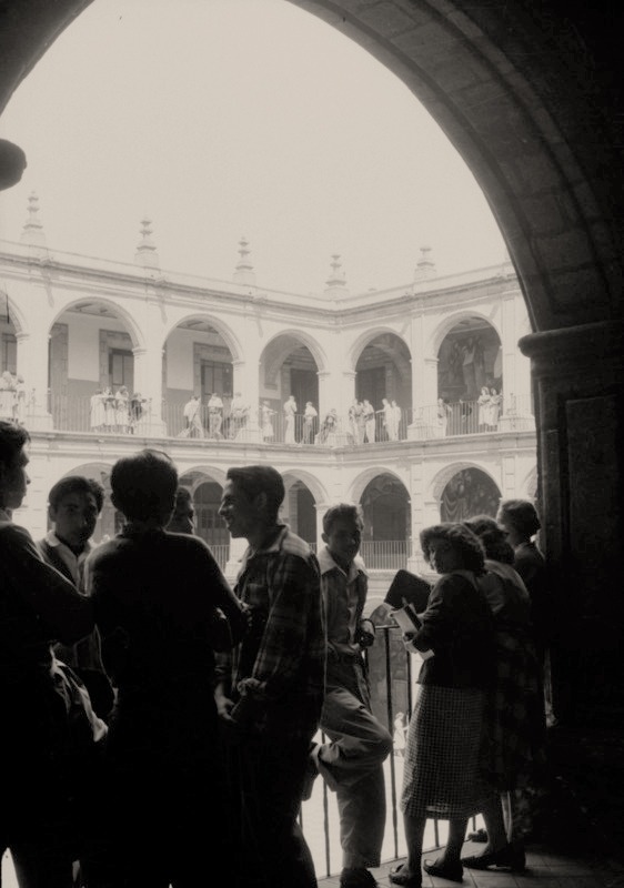 SanIldefonsoMx's tweet photo. Durante décadas, la educación en México tuvo intermitencias, sin embargo, la constitución de la @enp_unam fue posibilidad real para un modelo educativo necesario en un país que buscaba una estructura formativa para los jóvenes:  https://t.co/VrleyVu0TU

 #MemoriaCompartida https://t.co/BpHTFePRQL