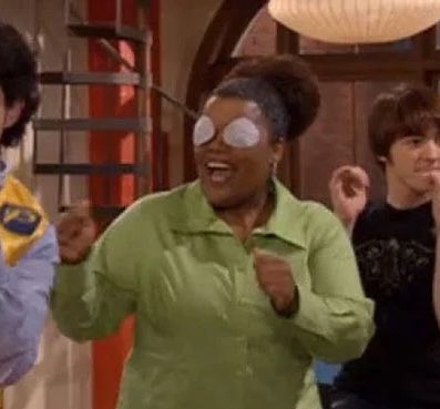 kelseyfogel's tweet photo. Me 🤝 Helen from Drake and Josh https://t.co/T3ogDnpYAQ