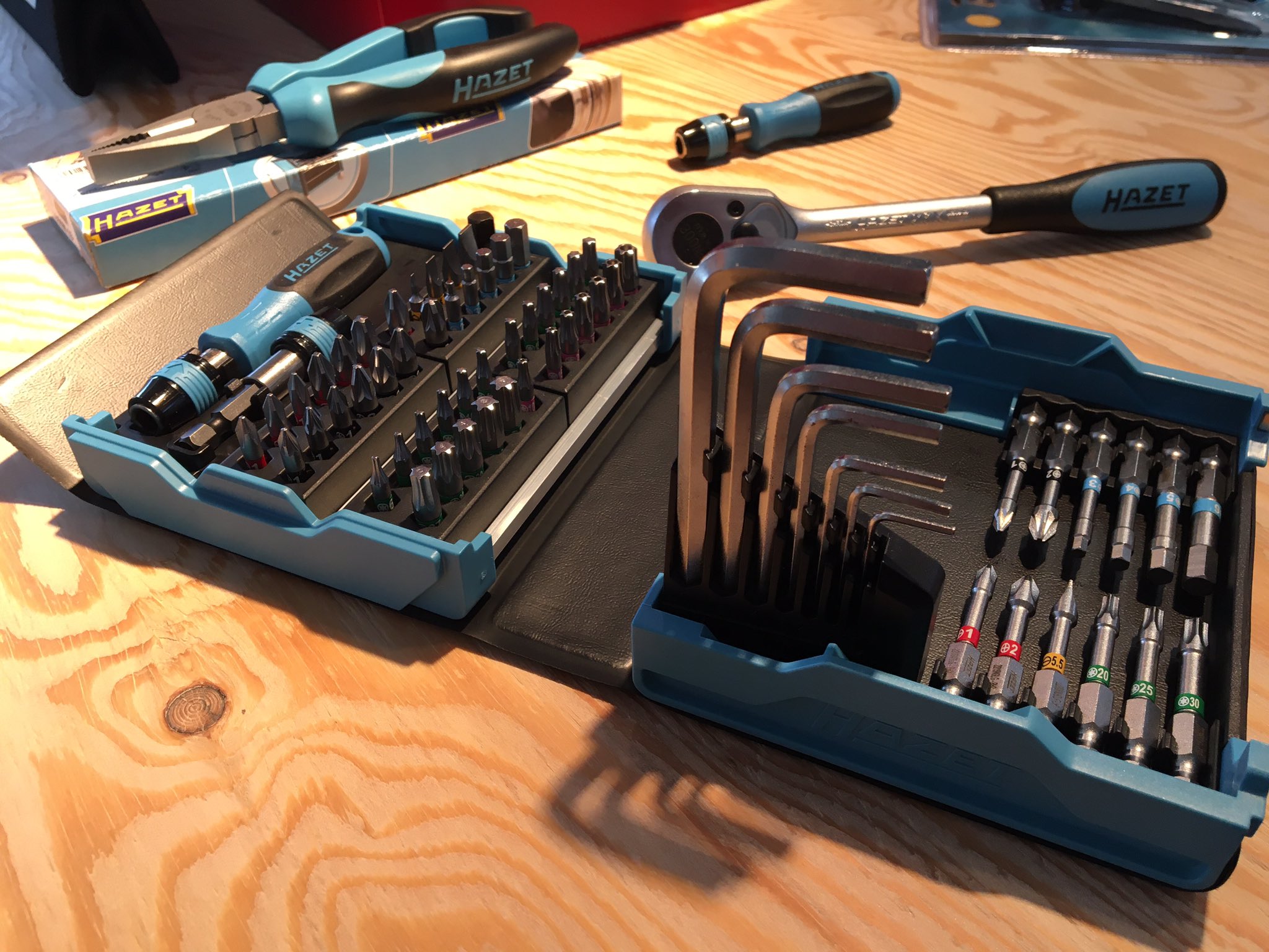 新品 ハゼットHAZET9032P-1 エアダイグラインダーストレートDYI工具