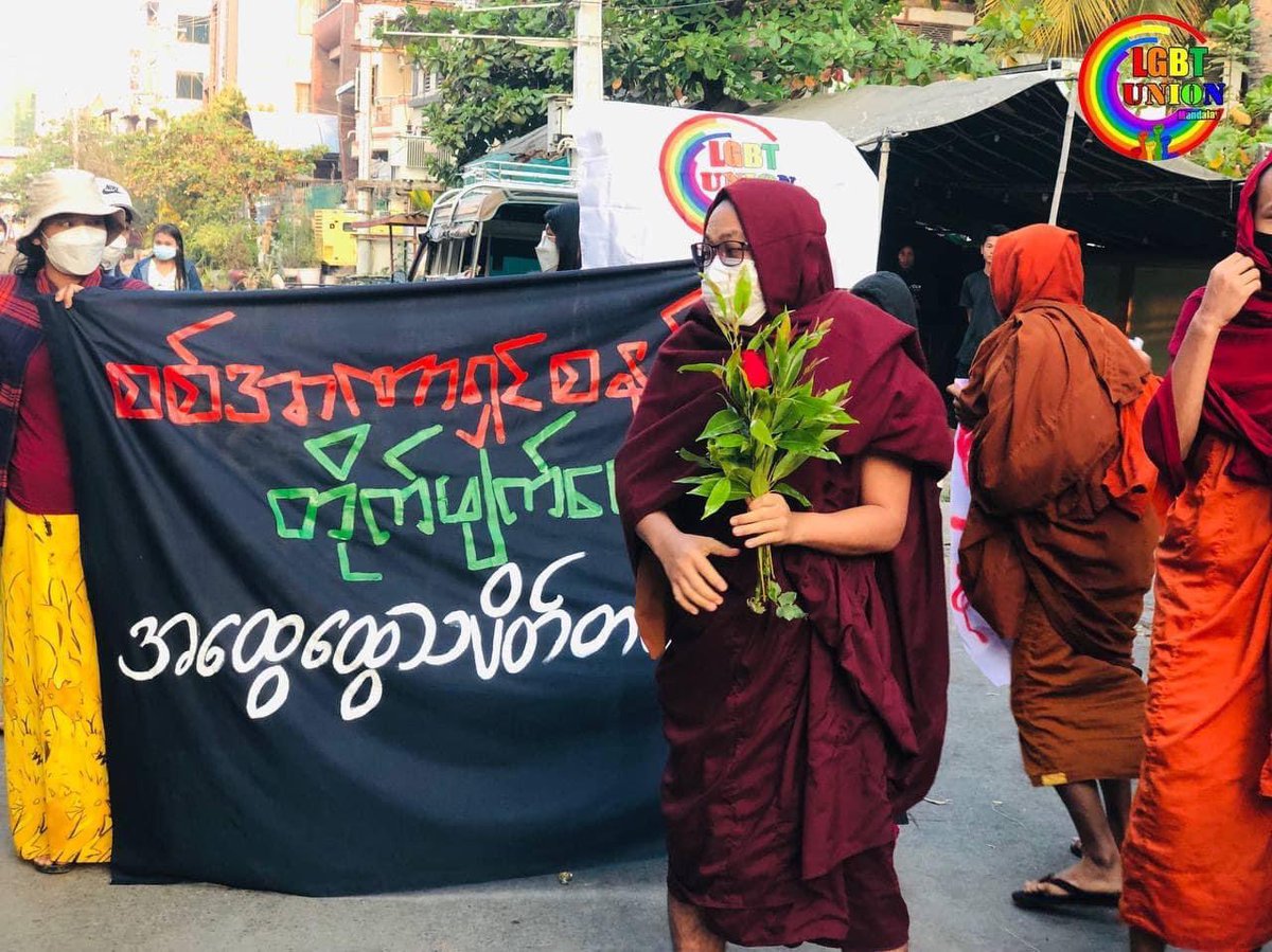 Revolutionary residents including Buddhist Monks and fearless civilians took to the streets and protested against the fascist military despite the arresting and brutal crackdown at Mandalay.
#GSCB #2022Mar5Coup 
#HelpMyanmarIDPs 
#WhatsHappeningInMyanmar