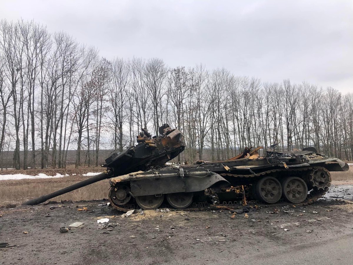 т-90 tow сирия. штурм белого дома 1993. русский танк. колонна танков т 90. птур на т 90.