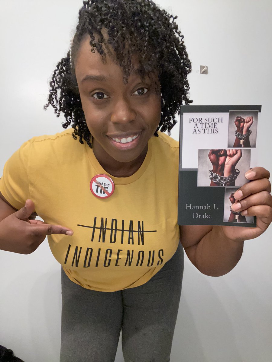 Decided to treat myself to a book and a shirt from #WomenRun businesses.
#Book x @HannahDrake628 
Shirt x #NativeGirlByBreTaylor 

#BuyBlack #ChahtaSia #WomensHistoryMonth  #NoTIF #StopTheTIF