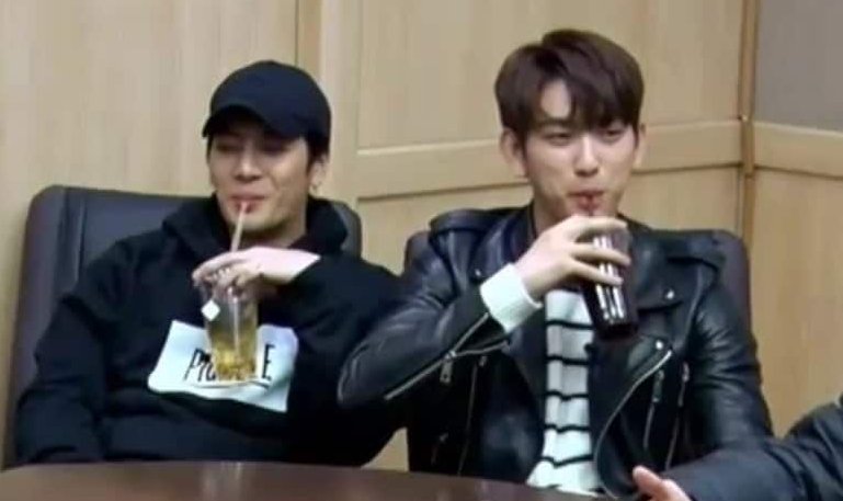 jbmjsjyyjbbyg_7's tweet photo. again, GOT7 on their gc: https://t.co/MMyUaRWgYU
