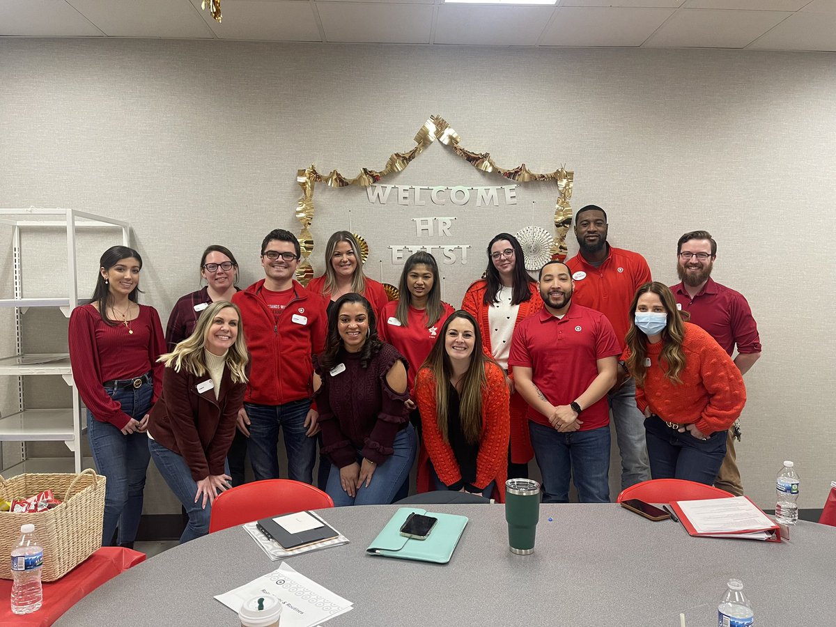 HR workcenter day! 🎯 so grateful to be able to work with these amazing HR leaders each day! I can’t wait to see what you all accomplish in the year ahead! ⭐️