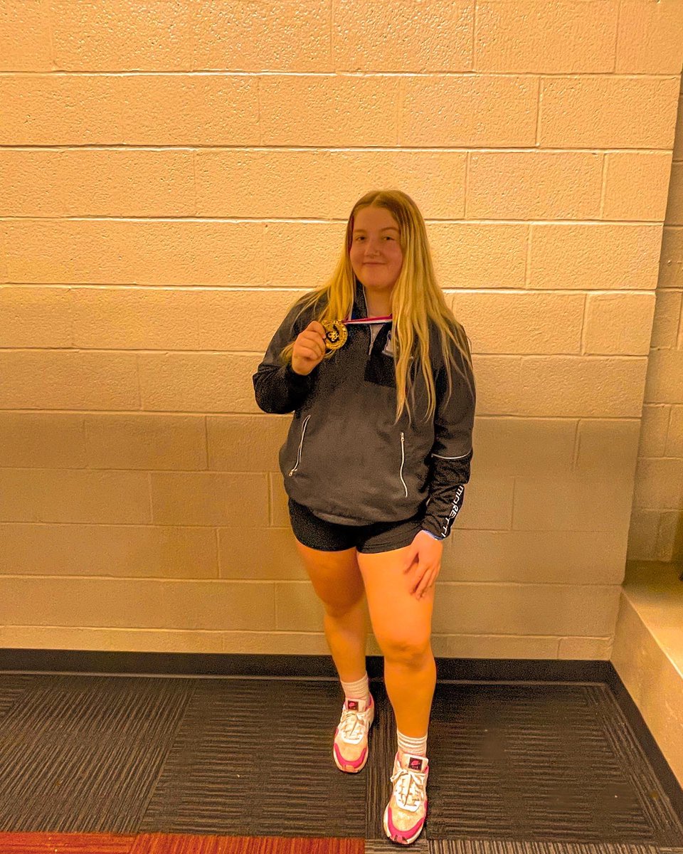 MorettiMaddie's tweet photo. ✨A dream of most is to get a state title. I chased and tonight I got it. Happy to bring the 2022 State Shot Put title back home to madtown.2 podium placers and the best people to watch. Thanks to everyone who came out! Couldn’t do it without @MikeMartin98 and Coach Landis. #ohio https://t.co/2fz2LVAauU