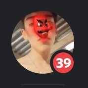 Lo siento princesa, no puedes bajarme la autoestima siendo que tengo así mi bandeja de discord🥰🥰💅💅