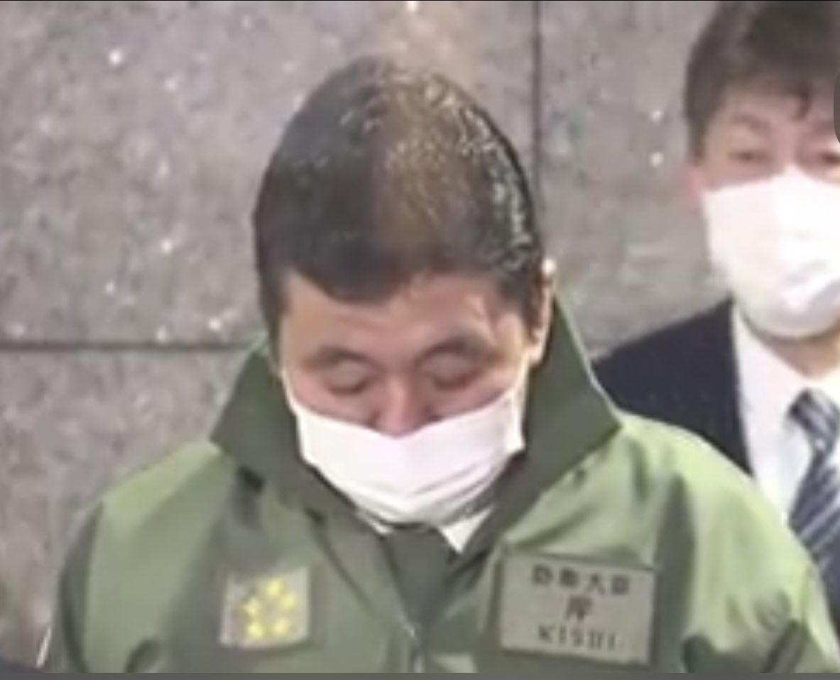 tsuzukidaisuke's tweet photo. 防衛大臣って元帥だったのか… https://t.co/n9EAh1iDbf