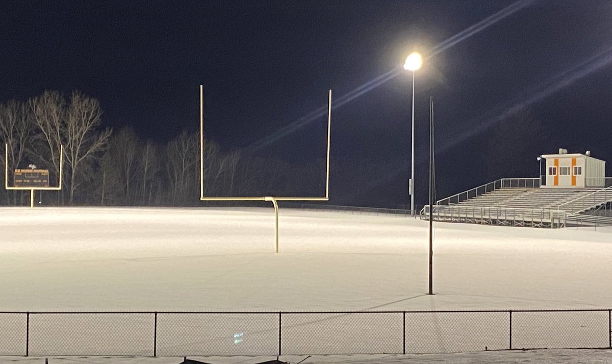 #LightUpForLars  from Elk Mound.  Sending our thoughts to the Larson Family. #Family