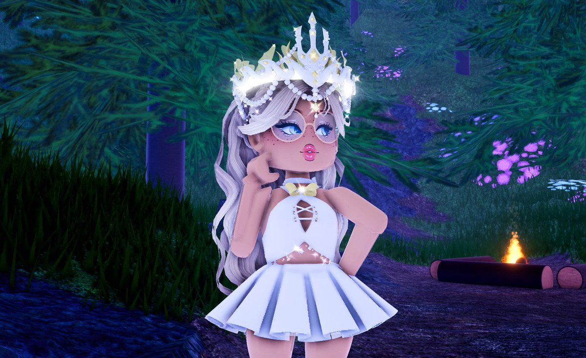 loveamilee's tweet photo. mystery halo giveaway!

• follow me + @fviryharu 
• like + retweet https://t.co/R75Wlf68Ll