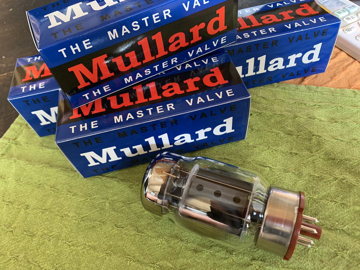 gurautyo's tweet image. 沼にハマりかけてる自覚と、沈み込んじゃヤバいぞって警戒心もあるんだけど、とりあえず代表的なトコだけでも自分の耳で確かめてみないと、いつまでも囚われたままになりそうで……。

#6550
#KT88
#EL34