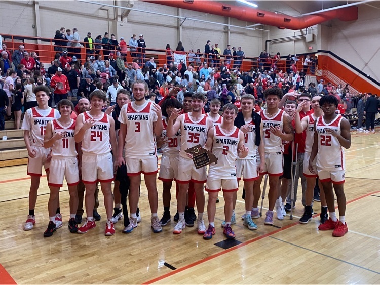 Rise_Above_RHS's tweet photo. 🏀3x District Champions!!! What a team and what a game! The Spartans will play Tuesday at Liberty North vs St Joe Lafayette at 7:45. Thanks Spartan Nation for showing up big. We need you Tuesday. Spartan proud!🏀 https://t.co/BcIjSuRqZj