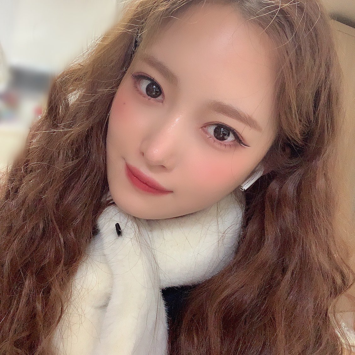 H1KEY_official's tweet photo. 마이키히힣히🧸💚💚😋
요새 햇빛도 너무 좋구☀️☀️조금씩 따뜻해져가는데! 그래도 아직은 따뜻하게 입고 아프지 말기🥺
+) 이 때가 언제게요~~?? 맞춰봐요!😛

#H1KEY #하이키
#SEOI #서이 #GORUN https://t.co/VaKPotUdFg