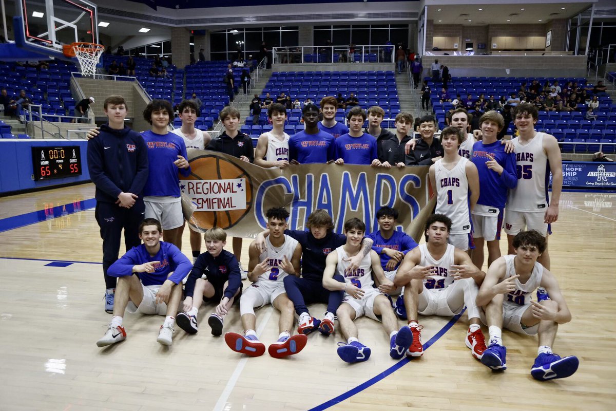 Westlake_Nation's tweet photo. Westlake advances to the 6A Region IV Final with a 65-55 win over Warren. Jaden Greathouse led the way with a 31 point performance that included making 15 of 17 free throws. The Chaps face Brennan in the Region Final on Saturday. #GoChaps
🆚 Brennan
📍 Northside Gym
🕛 3.5 | 2pm https://t.co/oGq2gWxnjy