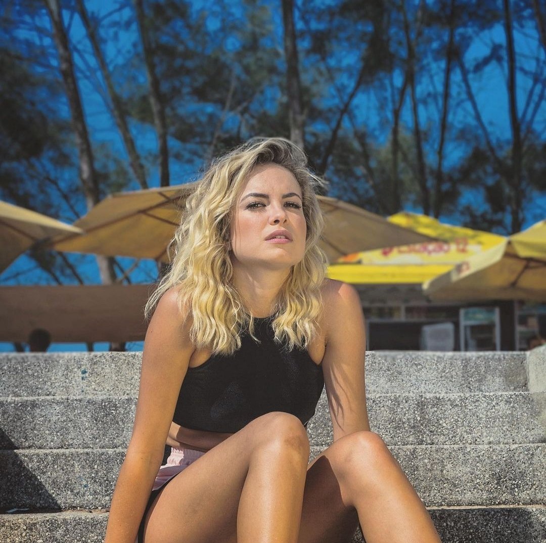 pontodoaguiar's tweet image. E hoje é o dia de uma das pessoas que ensinou o que é ser fã. Feliz vida meu amor, que você continue conquistando as melhores coisas. Amo você ❤️ @Lua_Blanco #bdaylua