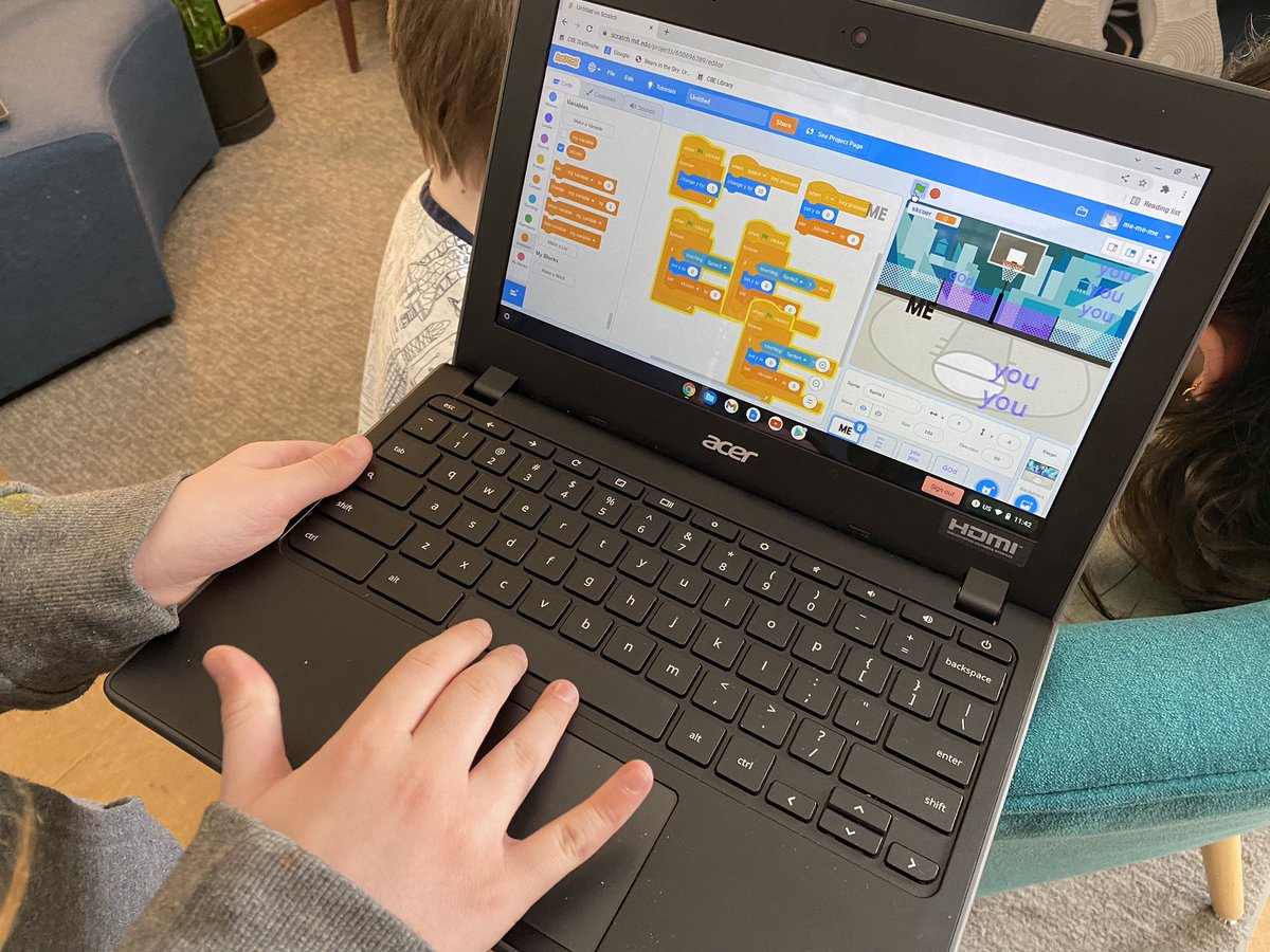 dcpye's tweet photo. Gr. 5/6 Ss at @bowcroft using what they have learned to #code their own version of a #FlappyBird style game in @scratch. #STEM #CBESTEM #WeAreCBE https://t.co/x5gDilDR2b