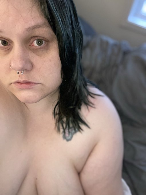 If I can&rsquo;t get @shanexxxdiesel in my bed I&rsquo;m gonna need a reasonable facsimile IMMEDIATELY. Taking applications<a class="tags" href="/tag/shanexxxdiesel">@shanexxxdiesel</a><a href="/tag/bbw"class="tags"><span>#bbw</span></a><a href="/tag/camgirl"class="tags"><span>#camgirl</span></a><a href="/tag/pawg"class="tags"><span>#pawg</span></a><a href="/tag/bbwcamgirl"class="tags"><span>#bbwcamgirl</span></a><a href="/tag/bbw4bbc"class="tags"><span>#bbw4bbc</span></a><a href="/tag/bbwmodels"class="tags"><span>#bbwmodels</span></a>