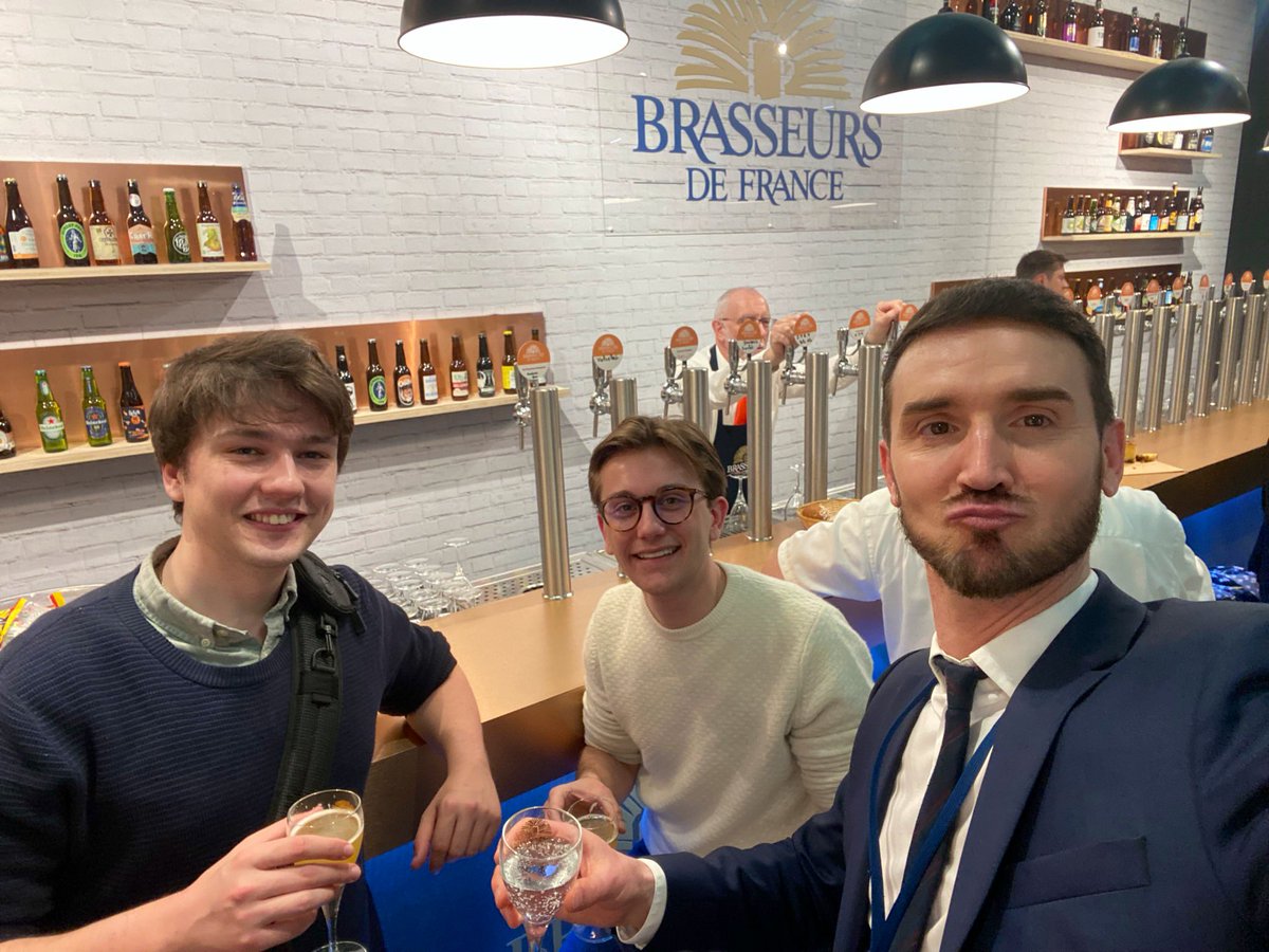 #SIA2022 | Une nouvelle semaine à vos côtés :

✅Promouvoir nos entrepreneurs <a href="/Europe1/">Europe 1</a> <a href="/RadioSENSATIONS/">Radio SENSATIONS</a> 
✅Parler nouvelles formes d’emploi <a href="/lamanufacture_/">la Manufacture</a> 
✅Encourager nos producteurs locaux <a href="/SalonAgri/">Salon Agriculture</a> 
✅Arrivée de Stéphane et Yoan à la <a href="/cci78/">cecilia rebeco</a> pour m’épauler 

Bon week à tous