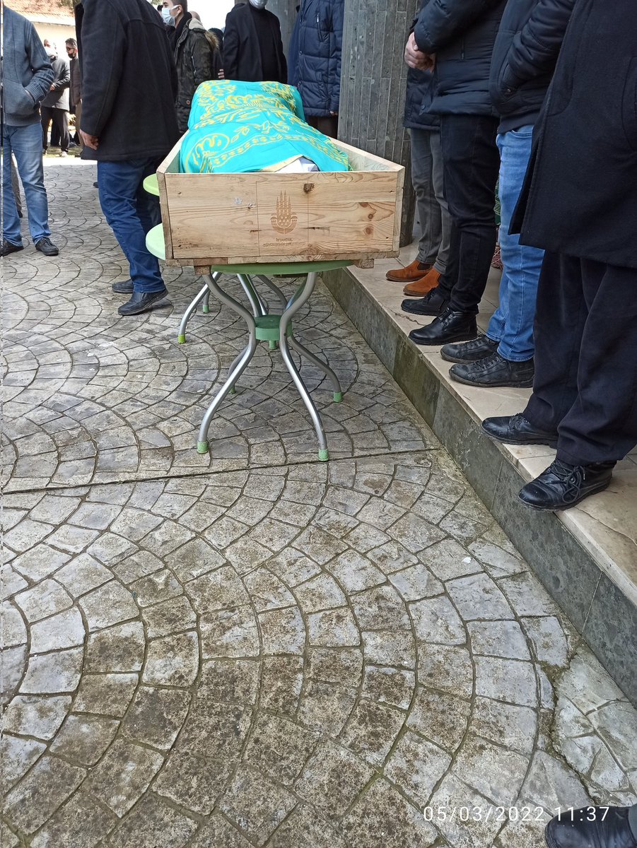 Ceyhan08072018's tweet photo. KHK lı Komiser Ahmet Olgun kardeşimin cenaze namazını Ünye Şeyh Yunus kabristanlığında kılacağız.
Çok üzücü bir ölüm...😥
Allah cc rahmetiyle muamele etsin...🤲
Bugüne de şahit Ya Rabb!!!

Yüreği yaralı olanın dili dualı olur. 
Dua eder, Dua bekleriz... https://t.co/OdpKPZFWdF