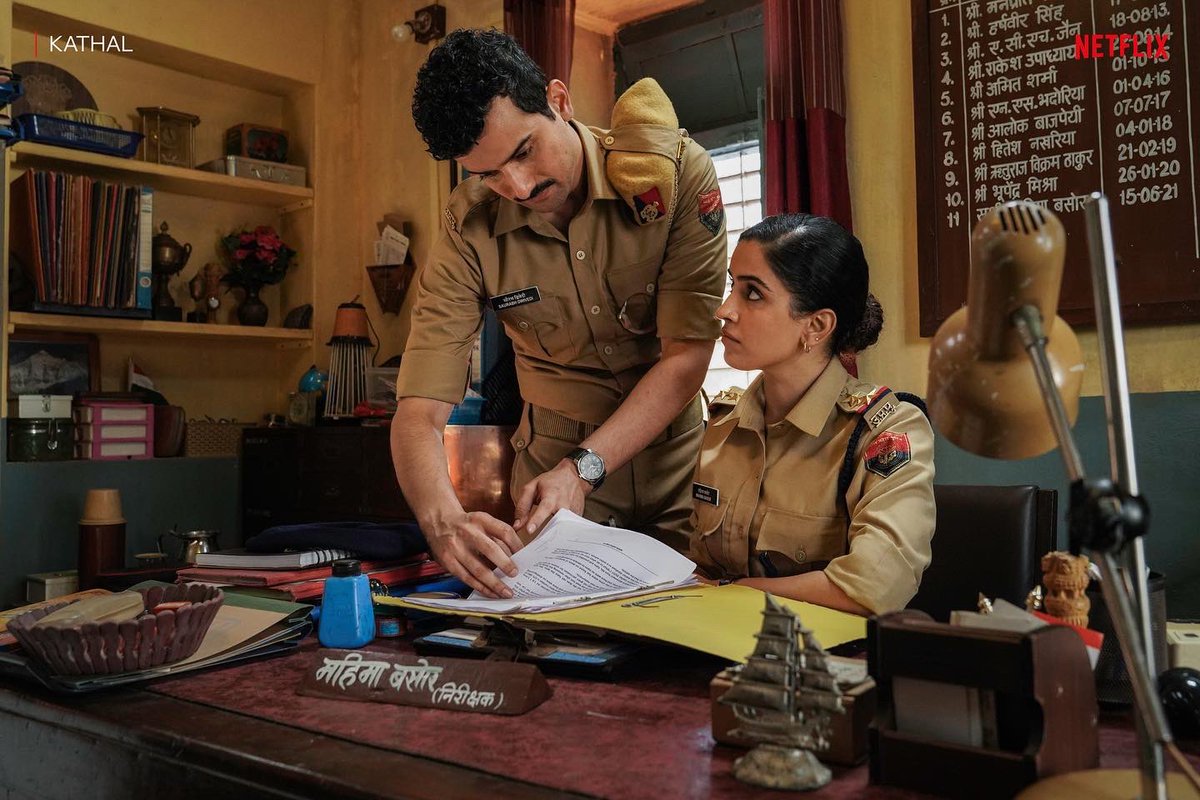 Achin Jain (@aachinjain) on Twitter photo Meet <a href="/sanyamalhotra07/">Sanya Malhotra</a> as Inspector Mahima & <a href="/anantvijayjoshi/">Anantvijay</a> as Handsome Havaldar solving this kabutar ki antriyon jaisa complicated case directed by <a href="/Yashooooooo/">Yashowardhan Mishra</a>
#KathalOnNetflix
<a href="/guneetm/">Guneet Monga Kapoor</a> <a href="/ektarkapoor/">Ektar Kapoor</a> <a href="/RuchikaaKapoor/">Ruchikaa Kapoor Sheikh</a> <a href="/sikhyaent/">Sikhya Entertainment</a> <a href="/NetflixIndia/">Netflix India</a> <a href="/balajimotionpic/">BalajiMotionPictures</a> Meet <a href="/sanyamalhotra07/">Sanya Malhotra</a> as Inspector Mahima & <a href="/anantvijayjoshi/">Anantvijay</a> as Handsome Havaldar solving this kabutar ki antriyon jaisa complicated case directed by <a href="/Yashooooooo/">Yashowardhan Mishra</a>
#KathalOnNetflix
<a href="/guneetm/">Guneet Monga Kapoor</a> <a href="/ektarkapoor/">Ektar Kapoor</a> <a href="/RuchikaaKapoor/">Ruchikaa Kapoor Sheikh</a> <a href="/sikhyaent/">Sikhya Entertainment</a> <a href="/NetflixIndia/">Netflix India</a> <a href="/balajimotionpic/">BalajiMotionPictures</a>