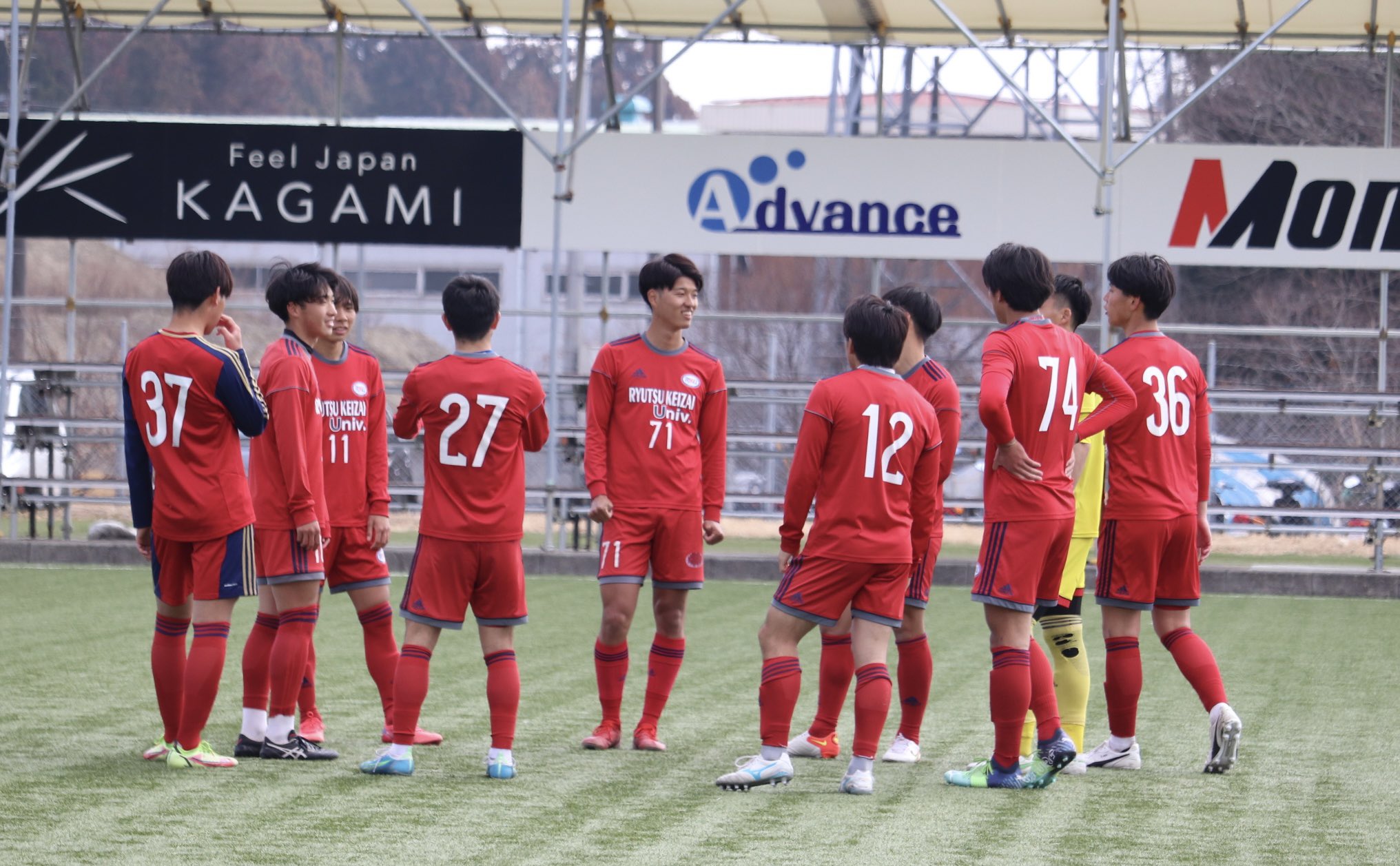 流通経済大学体育局サッカー部 公式 Top Rku Training 今日は 紅白戦を行いました リーグ戦に向けて 着々と準備を進めていきます 流通経済大学体育局サッカー部 大学サッカーのトレンドを作る Rkufc T Co T6jtmyqpxc