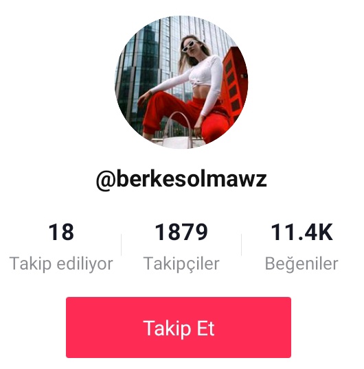 Prim kasan ve kendini ünlü sanan abimizde burdaymış