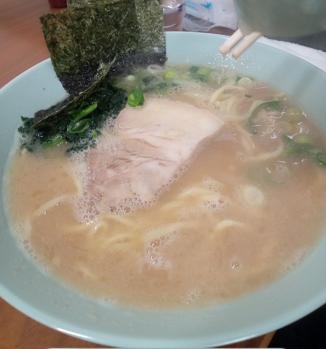 kakenuketehazur's tweet photo. #ラーメンイレブン
チャシウメンと濃厚トンコツ
美味('∇^d) ﾅｲｽ☆!!
 #R126 https://t.co/OxnDRROaFm