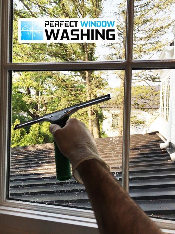 perfectww24's tweet photo. The window cleaning season is coming soon 👍👍
#perfectwindowwashing #windowwashing #windowcleaning #guttercleaning https://t.co/4N9xJFgjev