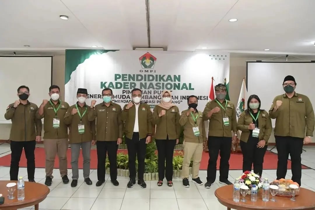 DPP_PPP's tweet photo. Sekjen DPP PPP Gus @thomafi_arwani membuka kegiatan Pendidikan Kader Nasional yang di selenggarakan oleh @pp_gmpi
Selamat dan sukses
Semoga menghasilakan kader yang militan dan berkontribusi untuk bangsa dan Negara.
#menjadigenerasipemenang πͺπͺ
#PartaiPPP #PPPeduli https://t.co/9z8X5RYA2h