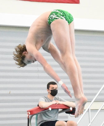 TierReport's tweet photo. NYSPHSAA DIVING: LOCALS ENJOY STATE DIVING EXPERIENCE (15 PHOTOS). . . @ECSD_Athletics @HhdsSchools @HorseheadsAD @sports_raiders @HHSRaiderSports 

https://t.co/Tey5aS4nrb https://t.co/wgcr1ztUB8