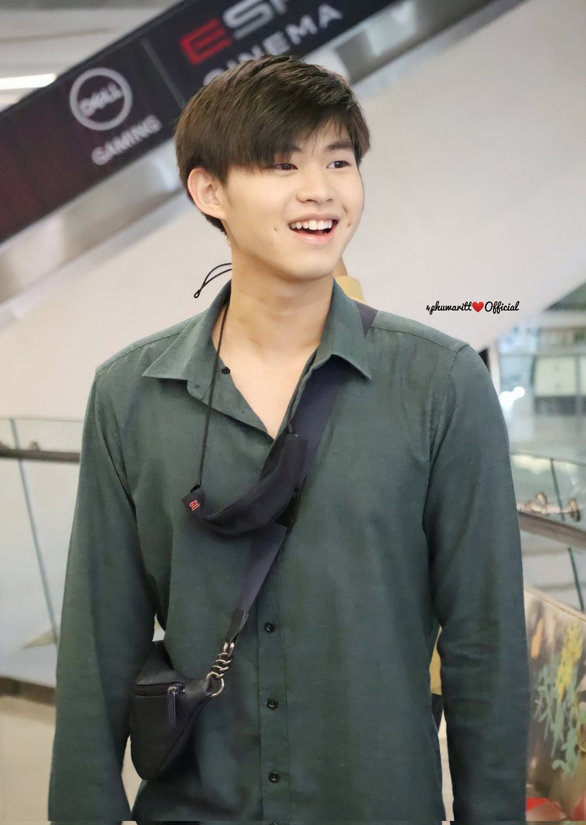 หน้าร้อนไม่อยากรู้จัก แต่เธอน่ารักจัง ขอรู้จักได้รึเปล่า

#ลักยิ้มของภู #phuwaritt
#STMDthailand
#4phuwarittPixx