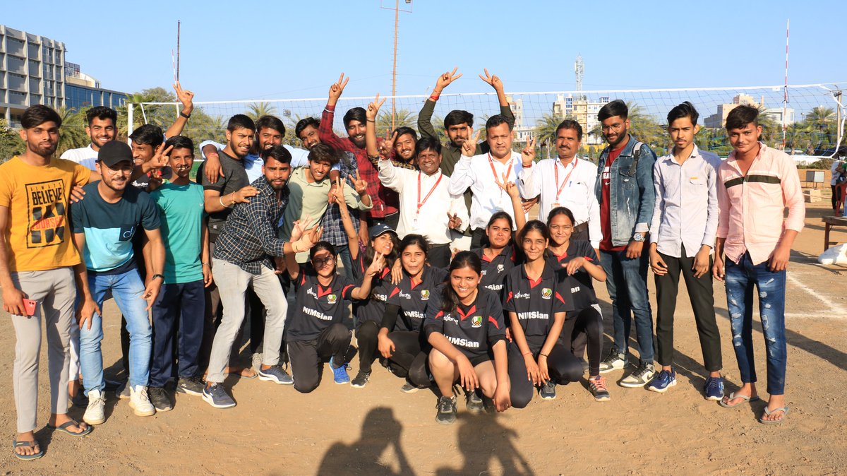 NimsUniversity's tweet photo. Day 5, Some glimpses of #SPARDHA2022 #NIMSUniversity Inter College Sports Tournament. 
#Sports #Tournament #Games #KeepTheJoshHigh https://t.co/q9onknVNMU