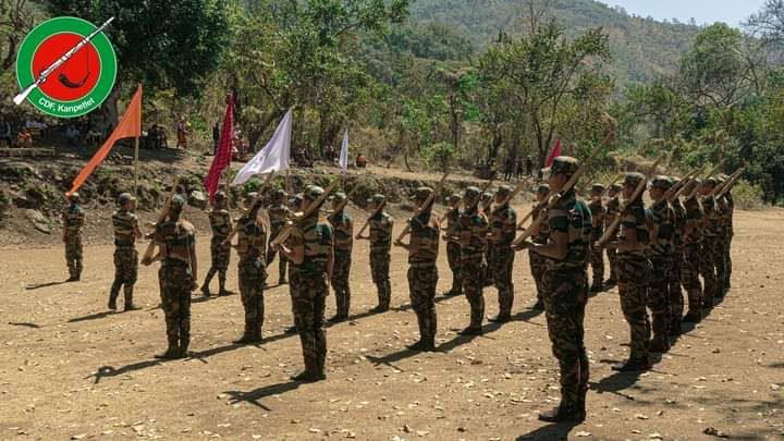 HongHong201314's tweet photo. The graduation ceremony of CDF (Chin National Defense Force) Kanpetlet commando training was held on March 2 &amp; announced it on March 4. #2022Mar5Coup  #HelpMyanmarIDPs  #WhatsHappeningInMyanmar https://t.co/A2wuc7U7wR