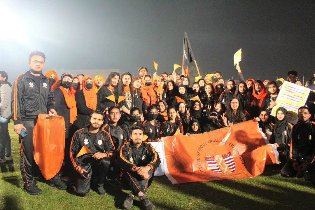 iib_gcu's tweet photo. "Who are we? IIB!" This was only sound that echoed when the students of Institute of Industrial Biotechnology marched in front of the huge crowd at GCU's 121st Annual Sports Day. Students of IIB showed great enthusiasm and zeal as they represented their institute. https://t.co/mmibtxUJE1