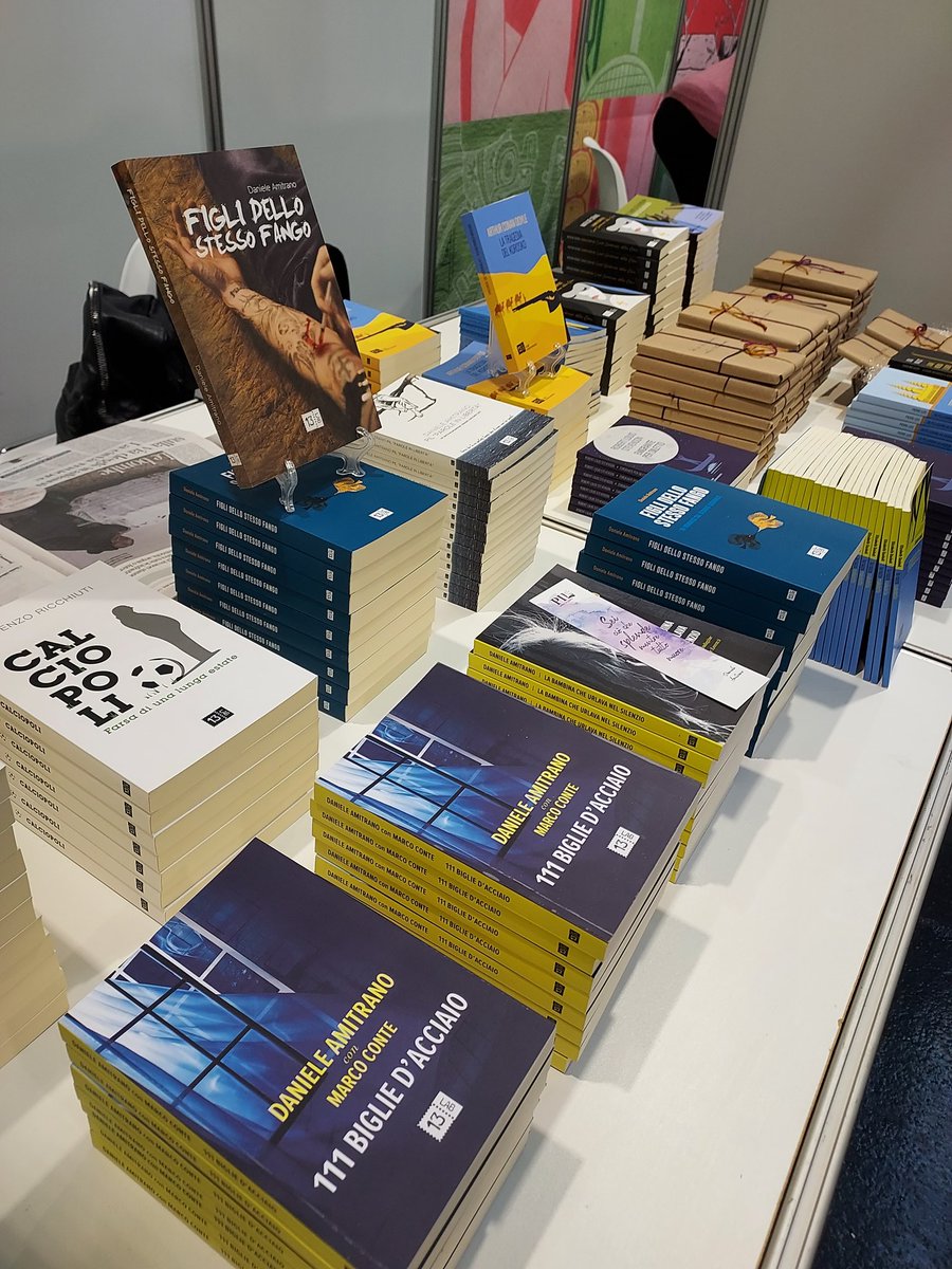 Giusy_13Lab's tweet photo. Sta per iniziare il 2° giorno al @BookPrideBP. 
Tante belle iniziative, come i #librialbuio, e nel pomeriggio alle 17.30, nella sala Agatha Christie, si parlerà dell'opera di Matilde Serao, "L'anima semplice".

Vi aspettiamo allo stand E33!
#ConUnImmagine @CasaLettori @13Lab_ https://t.co/2c8eYRM1dv