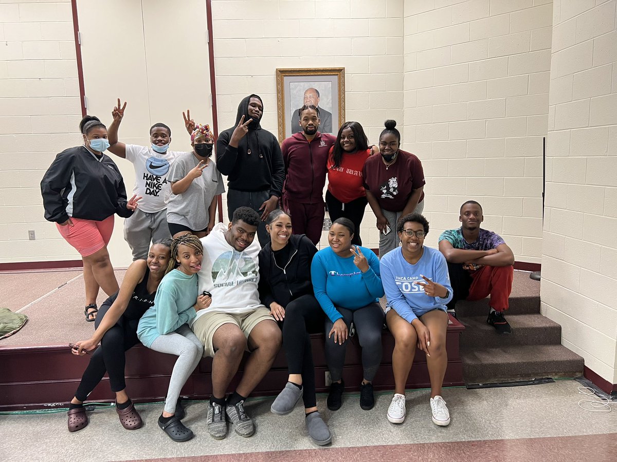 TheresaMoira's tweet photo. My favorite people #aamu #lockedintovoting #nojusticenosleep https://t.co/J9wkAIcRMV