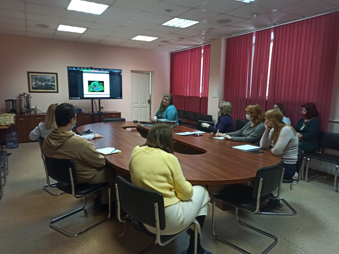 BVitrum's tweet photo. This week, together with the NanoString company, we are conducting training on working with the GeoMx Digital Spatial Profiler in Tomsk. 🎓 The event took place as a part of the equipment project at the Nanostring Center at the Siberian State Medical University.  ⚕️🏥

#BioVitrum https://t.co/cqt3NZ1d0c