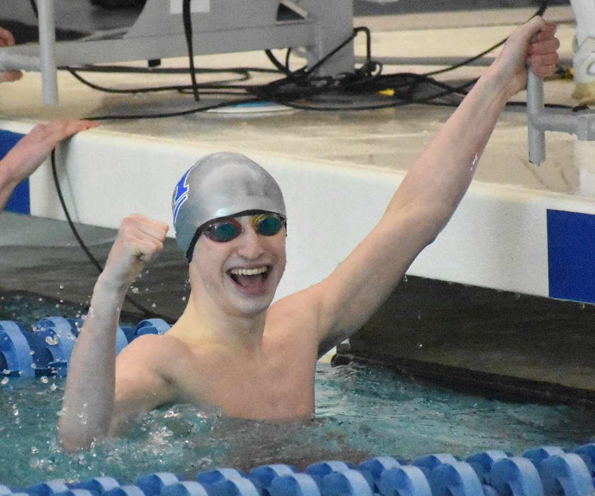 TierReport's tweet photo. NYSPHSAA SWIMMING: BIG DAY FOR HORSEHEADS SWIMMERS AT STATE MEET (24 PHOTOS). . . @HhdsSchools @HorseheadsAD @HHSRaiderSports @sports_raiders 

https://t.co/E5NGhQpRhs https://t.co/pRDDzpydlw