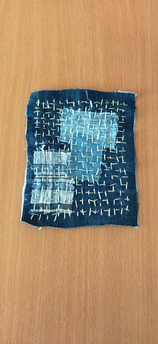 Really love this, from the Etsy shop CraftByMelgunovaIrin. etsy.me/3IKuNLz #etsy #zerowaste #slowstitch #repairpatch #appliquespatches #sashikoembroidery #vintage #sewnfromscraps #jeanspatches #slowstitchpatch