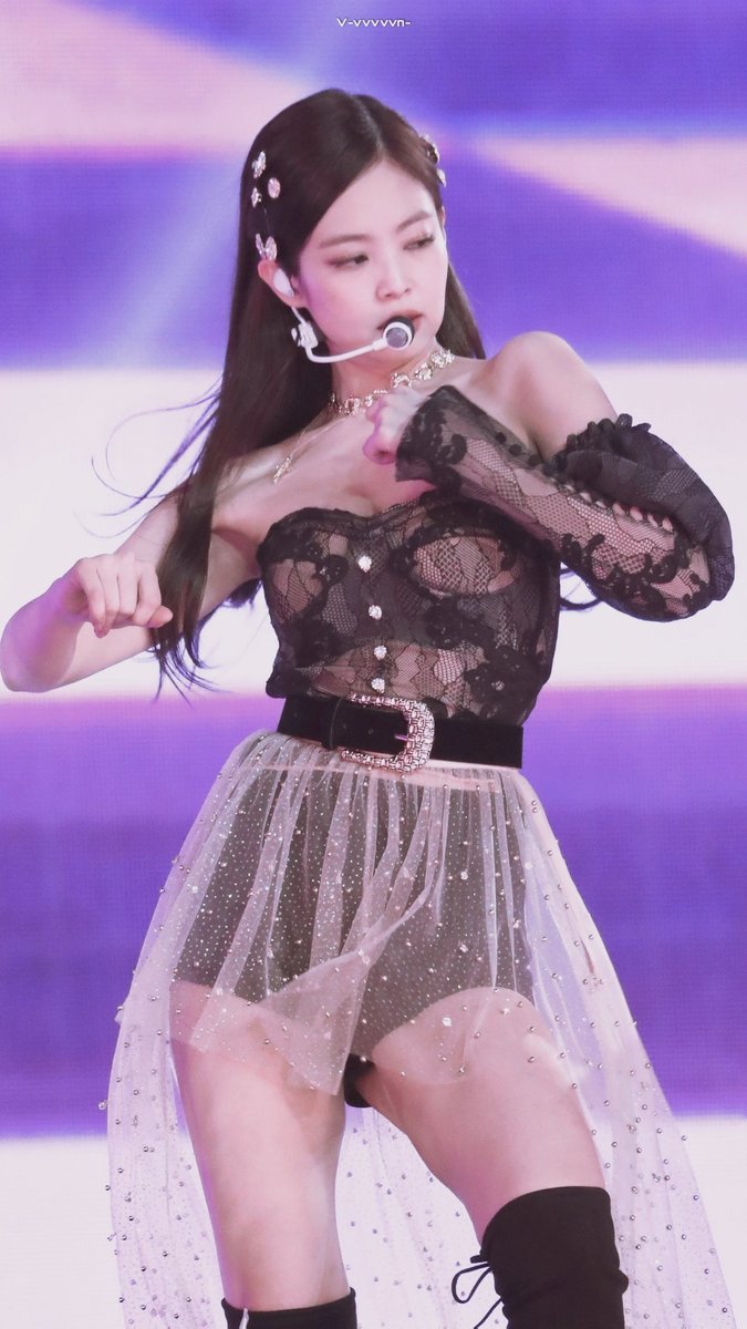 vvvvvn13's tweet photo. 220305
Unposted photos from the days the account was frozen. 
#BLACKPINK #JENNIE #블랙핑크 #제니 https://t.co/oGKNxIXxyK