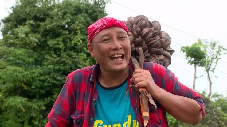 Orang yg paling nurut nih menurut gue, disuruh apa aja mau dsn serba bisa jg 👍