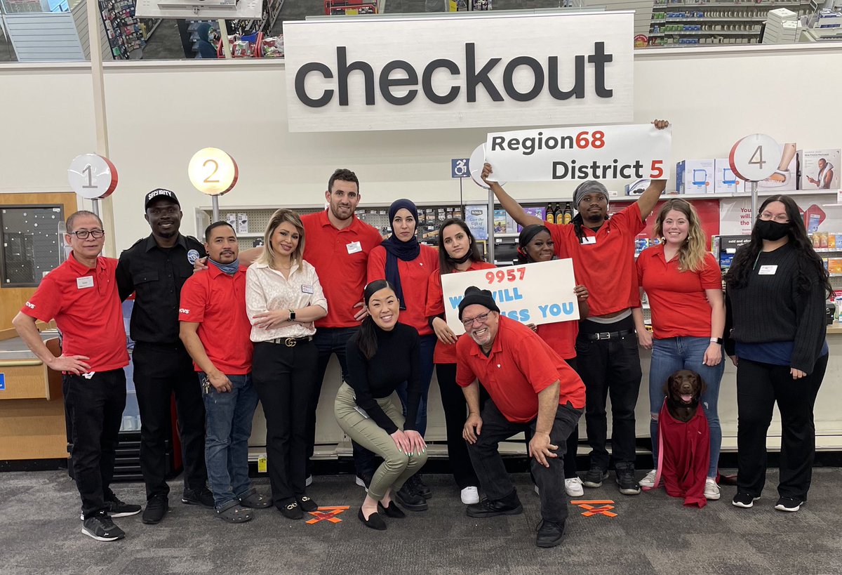 SherminehGh's tweet photo. It may have been a short time between the joy of my old store's grand opening and the sadness of my current store's closure, but it has brought me an extraordinary experience.
I call this experience "growing in the company."

CVS 9957 we will miss you... https://t.co/1M0wAzjhnh