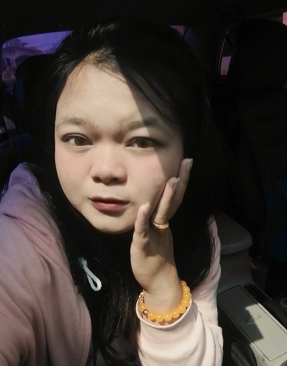 kik4678's tweet photo. โดนแดดเธอจะร้อน ถ้าโดนเราอ้อนเธอจะรัก https://t.co/PgIq2pCOXl