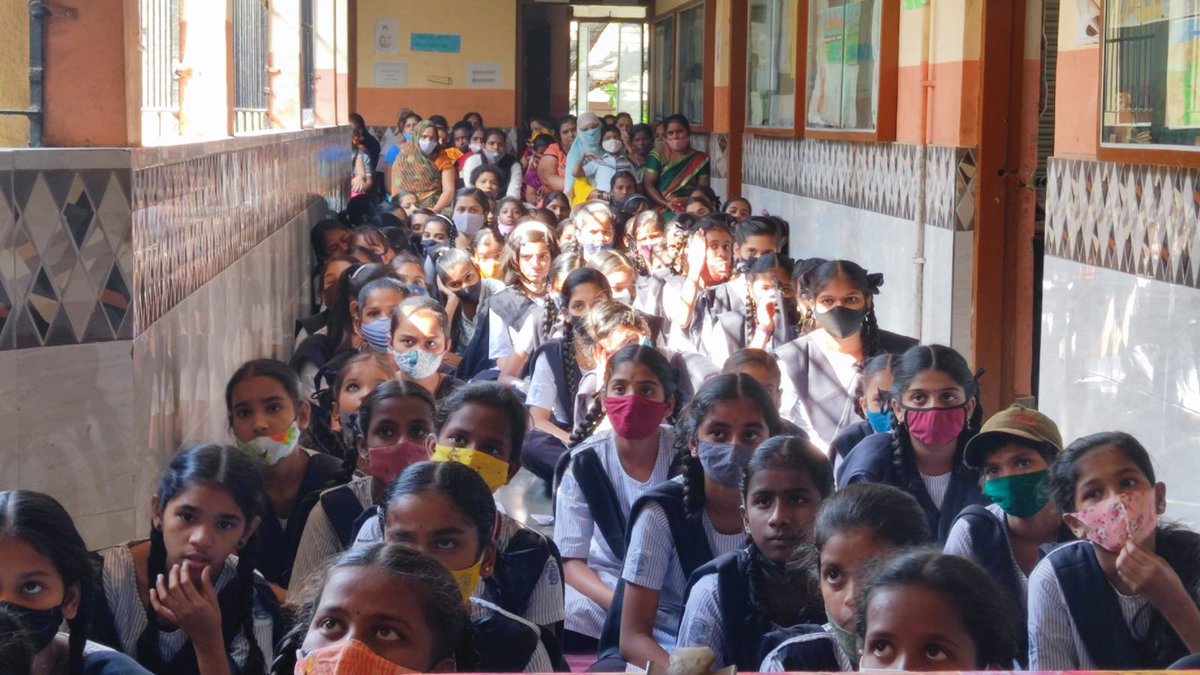 Rnetism's tweet photo. We conducted the session "Cyber Sakhi" on Mar 4th, 2022 for the Chembur Police Station Nirbhaya Squad and Stree Mukti Sanghatana. The session helped in empowering over 200 students about safeguarding themselves incyberspacee
.
.
#ResponsibleNetizen #cybersakhi https://t.co/hDYeaib8SB