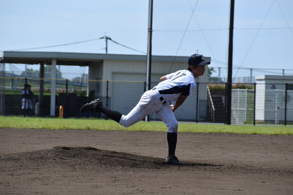 kitakyuu_bbc's tweet photo. 新入生の皆さんこんにちは！
北九大軟式野球部です！
どのサークルにするから悩んでいるなら、私たちと一緒に楽しく野球しましょう！

質問などあれば、DMで受け付けておりますので、気軽に相談してください！

インスタでも大丈夫ですよ〜🙆‍♂️

https://t.co/GIeVz4un8c https://t.co/xBgqTCD8na