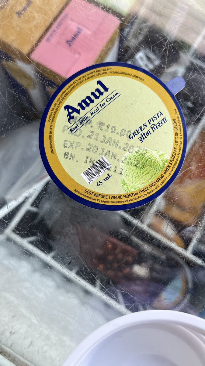 mayankteena's tweet photo. @Rssamul @Amul_Coop @DeshGujarat 

I would like to draw your attention towards the amul services (ice-cream),as we are really not satisfied with it. Whenever we try to place the order then there is always products shortage. Could you please help me with this https://t.co/snSAqj0A6K