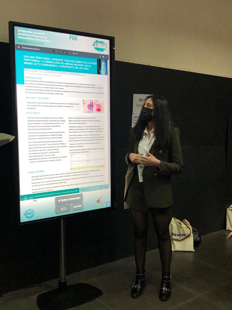 PrietoVel1's tweet photo. Silvia Montero presenta una estrategia más para mantener en DP a los pacientes que lo desean. #NefroCAULE , en la Reunión Nacional de DP.@SEDENenfermeria 
@SENefrologia
 #AlbaceteDP2022 https://t.co/FqjRoprJ7j