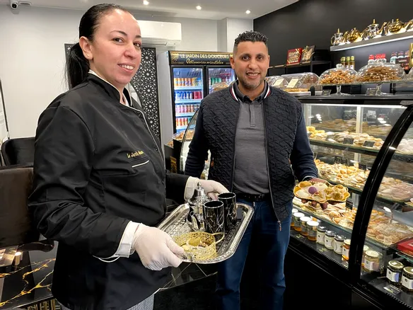 lamontagne_fr's tweet photo. À Clermont-Ferrand, le Jardin des douceurs propose des pâtisseries orientales 

➡https://t.co/ZaQNOs8p19 https://t.co/ixy28dXL7H