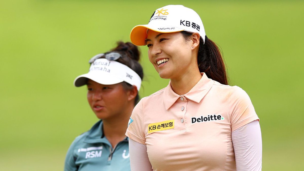 Chun shoots 66, up 1 shot at LPGA Singapore: In Gee Chun will take a