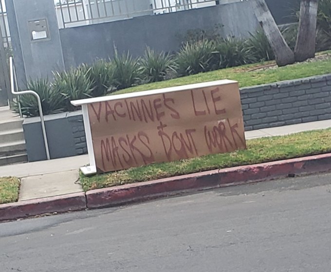 Saw this on my street today... #vacinne #learntospell #schooldidntworkeither #lyingvaccines 🙄🤣☺ https://t<a href="/tag/vacinne"class="tags">#vacinne</a><a href="/tag/learntospell"class="tags">#learntospell</a><a href="/tag/schooldidntworkeither"class="tags"><span>#schooldidntworkeither</span></a><a href="/tag/lyingvaccines"class="tags"><span>#lyingvaccines</span></a>
